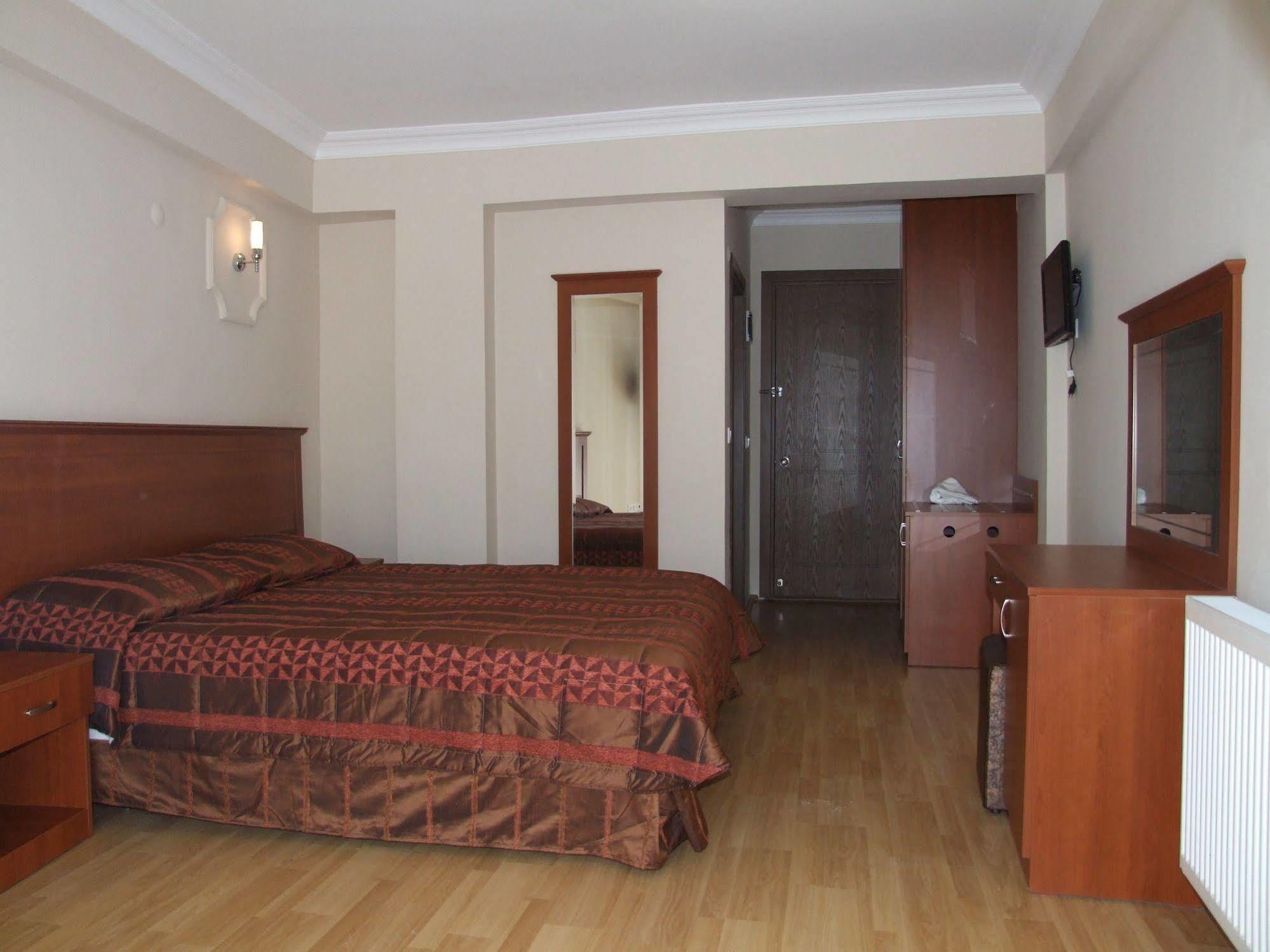 Dogalya Hotel Mudanya Luaran gambar
